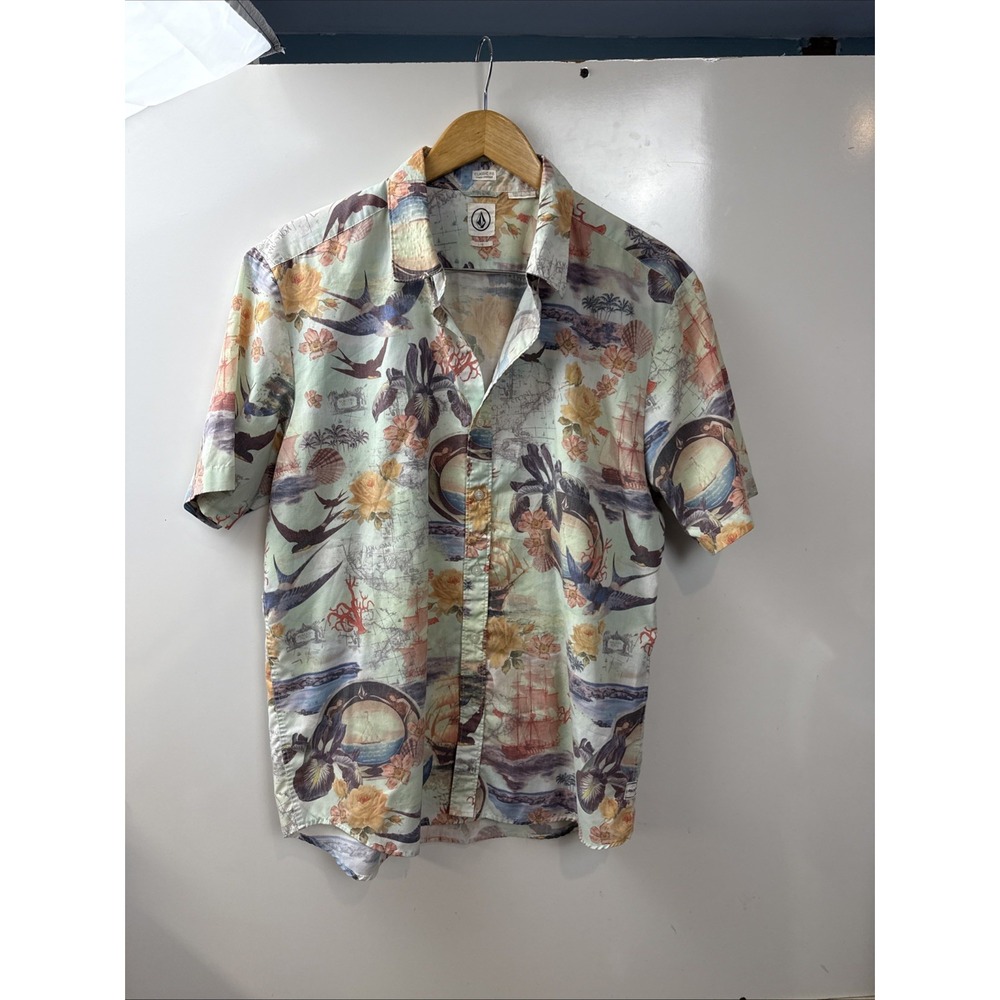 Volcom boys woven short sleeve shirt size small